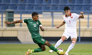 HLV Troussier tiếp tục loại trò cưng ở tuyển Việt Nam