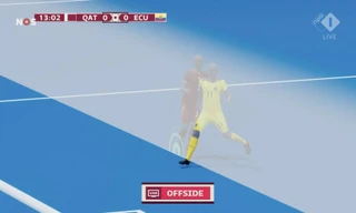 Tại sao VAR hủy bàn thắng sớm của Ecuador trước Qatar?