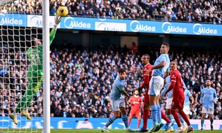 Man City-Liverpool: Đại chiến bất phân thắng bại 