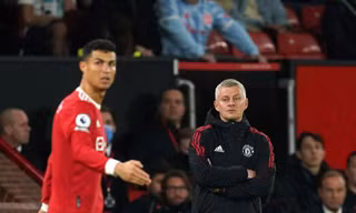 Ghế HLV của Solskjaer đang lung lay dữ dội
