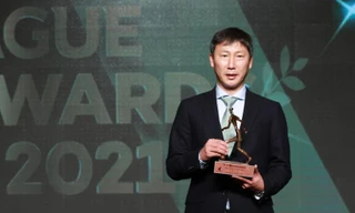 Tránh khó xử như Troussier, VFF cài điều khoản đặc biệt vào hợp đồng của HLV Kim Sang-sik