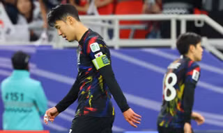 Lee Kang-in lên tiếng sau khi lộ chuyện đấm Son Heung-min ở tuyển Hàn Quốc