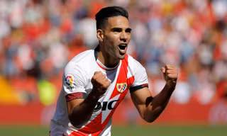 ‘Mãnh hổ’ Falcao trên đường đến Đông Nam Á chơi bóng