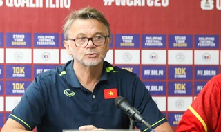 HLV Troussier: ‘Tuyển Việt Nam đã xây dựng mảng miếng chiến thuật và lối chơi hiện đại hơn’