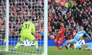 Liverpool vs Man City 2-2: Bữa tiệc bóng đá mãn nhãn