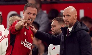 MU xác nhận chia tay 8 cầu thủ nhưng vẫn giữ 2 ‘lão tướng’