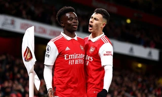 Xé lưới Everton, Saka và Martinelli giúp Arsenal cán mốc đặc biệt