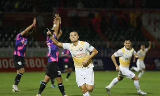 ‘Bàn tay của Chúa’ cũng không giúp Topenland Bình Định chiến thắng