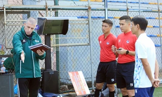 Thêm 13 trọng tài Việt Nam được đào tạo vận hành VAR