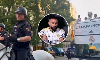 Bố Dani Carvajal giữ vai trò đặc biệt trong lễ diễu hành ăn mừng của Real Madrid