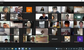 Hôm nay học sinh Hà Nội làm thủ tục dự thi online, khai báo y tế cho kỳ thi tuyển lớp 10