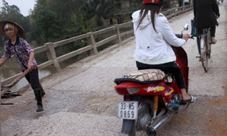 Nhiều cây cầu ở Chương Mỹ xuống cấp nghiêm trọng