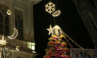 Khắp phố phường Hà Nội đã rạo rực trước mùa Noel