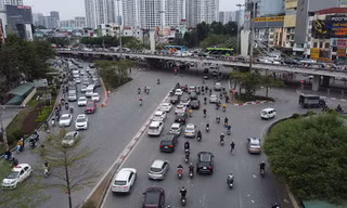 Hình ảnh hiếm thấy của 'điểm đen' giao thông trên trục đường Vành đai 2 Hà Nội