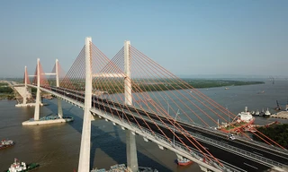Chiêm ngưỡng cây cầu hơn 7.000 tỷ đồng nối liền Hải Phòng - Quảng Ninh