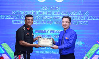 Bí thư T.Ư Đoàn tiếp xã giao Tổng đội Thiếu sinh quân Ấn Độ