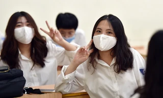 Sát khuẩn tự động, kẻ vạch đón học sinh quay lại trường sau kỳ dịch Covid-19