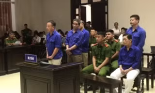 Trùm bảo kê chợ Long Biên Hưng 'kính' và đồng phạm lĩnh tổng cộng 210 tháng tù