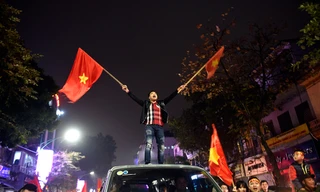 Đêm không ngủ của các cổ động viên bóng đá Việt Nam