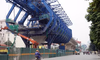 Nhìn gần đại công trường trên 'đường cong mềm mại' gần 10 nghìn tỷ đồng