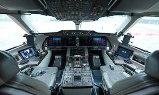 'Đột nhập' chiếc máy bay chở khách đầu tiên của Trung Quốc 