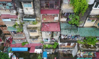 Hình ảnh 'không thể tin nổi' chung cư cũ nát bậc nhất Hà Nội