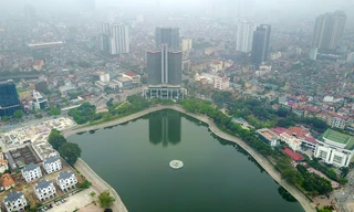 Cận cảnh hồ Thành Công trước thông tin đề xuất lấp 1ha xây nhà