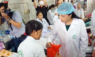 Bộ trưởng Y tế: Không để thêm bệnh nhân tử vong vụ chạy thận ở Hòa Bình