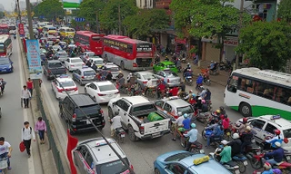 Cửa ngõ thủ đồ ùn tắc nghiêm trọng ngày đầu nghỉ lễ