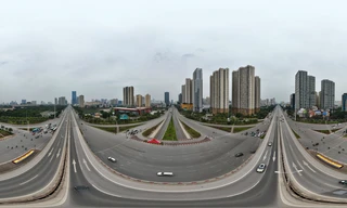 Ảnh 360 độ: Hà Nội khác lạ ngày 30 Tết, đường phố rộng thênh thang