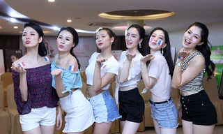 Thí sinh HHVN phấn khích cổ vũ chung kết World Cup