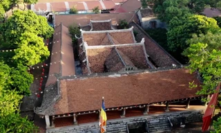 Tại sao một ngôi chùa trên đất Xứ Đoài xưa có tên Trăm Gian?