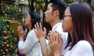 Tổ đình Phúc Khánh nườm nượp người đi lễ ngày đầu năm mới