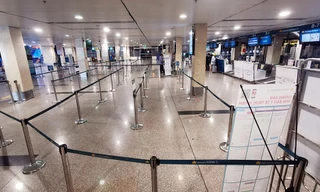 Sân bay Nội Bài, Tân Sơn Nhất vắng tanh sau khi TPHCM thực hiện giãn cách xã hội