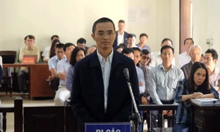 Bị cáo Đặng Anh Tuấn tại tòa án tỉnh Phú Thọ.