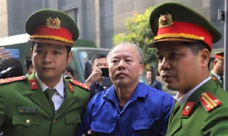 Bị cáo Nguyễn Văn Đông - kẻ giết cả nhà em trai.