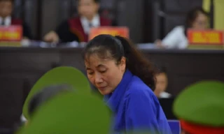 Bị cáo Nguyễn Thị Hồng Nga tại tòa.