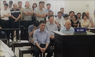 Các bị cáo tại tòa.