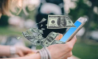 Quản giáo cho bị can 'thuê' điện thoại giá 2 triệu một cuộc