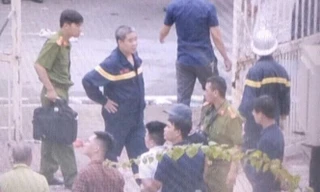 Cảnh sát phá cổng để giải cứu 4 nhân viên trường Pascal