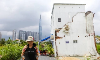 Thủ Thiêm: 'Hô biến' 1.330 căn hộ tái định cư thành nhà thương mại