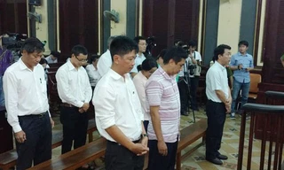 Các bị cáo trung vụ buôn thuốc chữa ung thư giả của VnPharma tại toà