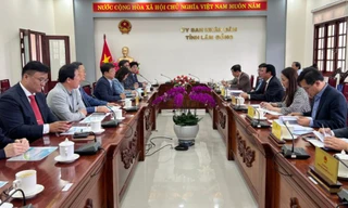 Hôm nay phân công người phụ trách UBND tỉnh Lâm Đồng 