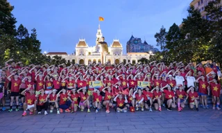 Phú Mỹ Hưng Runners hướng đến Tiền Phong Marathon 2024: Câu lạc bộ 'gia đình'