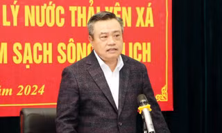 Chủ tịch TP Hà Nội: 'Chúng ta phải nhận lỗi với bà con, du khách vì thành phố chưa sạch'