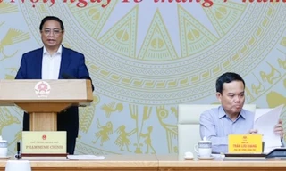 Thể chế hóa, bảo đảm thống nhất với quy định tạm đình chỉ công tác cán bộ cấp dưới