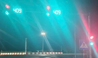 Đèn giao thông hiển thị hơn 400 giây trên đường 1.660 tỷ đồng ở Long An