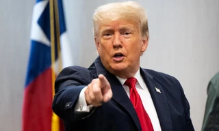 Tố cáo chính mình