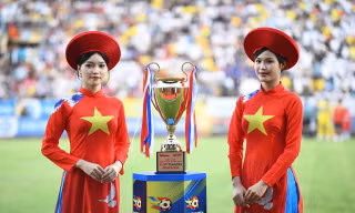 'Chảo lửa' Thiên Trường trước giờ khai cuộc Siêu Cúp bóng đá Quốc gia 2023/2024