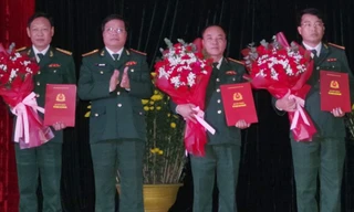 Công bố quyết định của Bộ Quốc phòng quy định phân loại tổ chức cơ quan quân sự địa phương